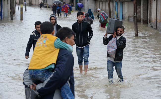 Jammu and Kashmir Floods: Nearly 150 Dead, PM in State to Assess Situation