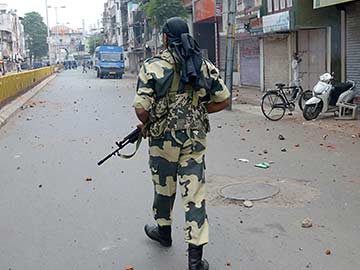 More Than 200 Arrested for Vadodara Riots, Shops Opened Today