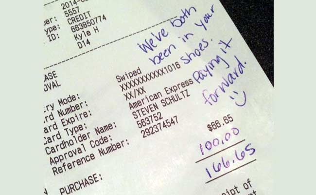 In Return For Poor Service at a Restaurant, This Couple Did Something Amazing