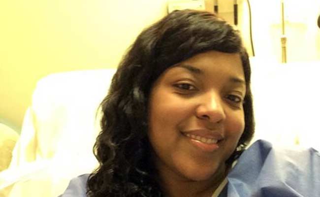 Free of Ebola Virus, Texas Nurse to Leave Hospital 