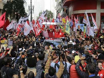 After Dramatic Campaign, Brazilians Set to Vote 