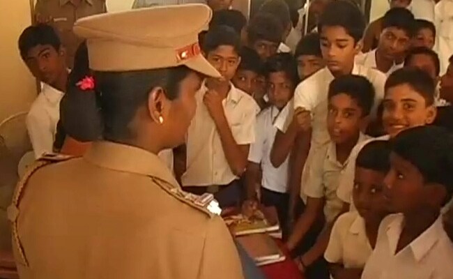 How Chennai Police Celebrated the Joy of Giving