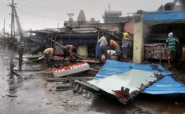 Cyclone Hudhud: PM Narendra Modi in Visakhapatnam to Make Aerial Survey