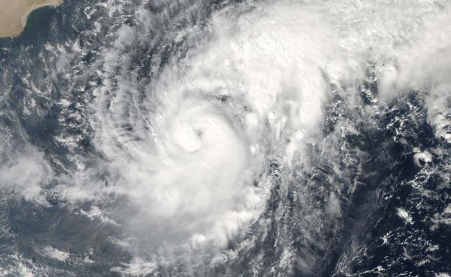 Cyclone Nilofar to Hit Gujarat on Saturday