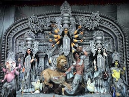 Sex Workers Can Rent Community Hall For Durga Puja: Calcutta High Court Sex Workers Can Rent Community Hall For Durga Puja: Calcutta High Court