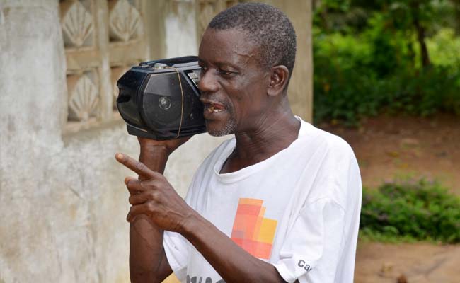 Radio in Tribal Languages Spreads Ebola Message in Liberia