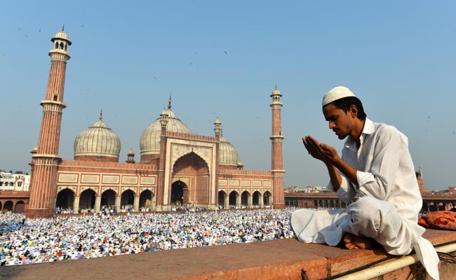 Eid-ul-Zuha Celebrated Across Country with Prayers and Sacrifice