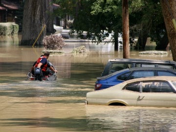 Rising Seas Seen Causing Routine Floods in US Cities: Study