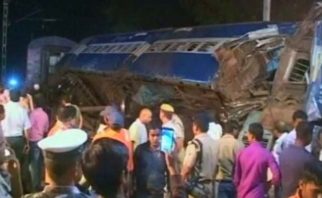 12 Killed, 45 Injured After Passenger Trains Collide in Uttar Pradesh