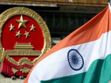 India, China to Set Up Hotlines Between Military Headquarters 