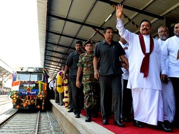 Sri Lanka Re-Opens Rail Link to Former War Zone After 24 Years 