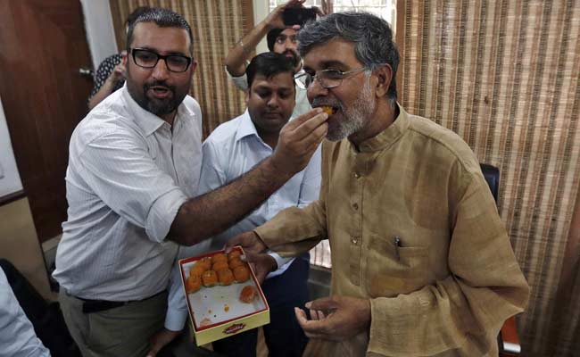 Now, Followers Line Up on Twitter for Kailash Satyarthi