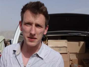 US Aid Worker's Parents Plead for His Release 