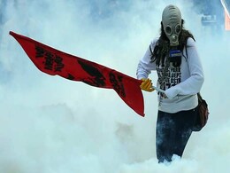 Army Imposes Curfew After 21 Killed in Turkey Pro-Kurdish Protests Army Imposes Curfew After 21 Killed in Turkey Pro-Kurdish Protests