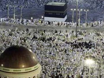 1.36 Lakh Indian Pilgrims Reach Saudi Arabia for Haj 