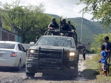 Militia Searches for 43 Missing Mexican Students