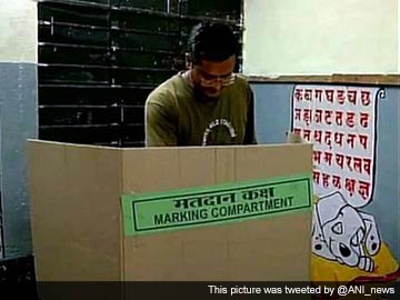 Maharashtra Assembly Election: Voting Begins for 288 Seats