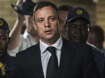 Oscar Pistorius Spends First Night in Single Jail Cell 