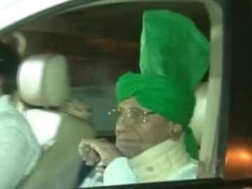 Former Haryana Chief Minister Om Prakash Chautala Surrenders at Tihar Jail