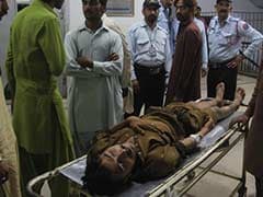 Seven Killed, 40 Wounded in Pakistan Stampede