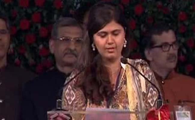 Bombay High Court Seeks Replies From Pankaja Munde, Maharashtra Government on 'Chikki Scam'