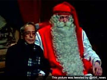 President Pranab Mukherjee Met Santa Claus During Finland Visit