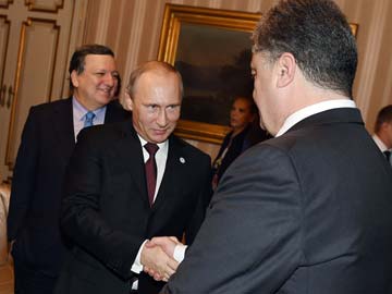 Vladimir Putin Meets Petro Poroshenko, European Union Leaders in Milan