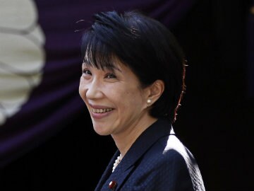 Japan Minister Visits War Dead Shrine Day After Shinzo Abe Sends Offering