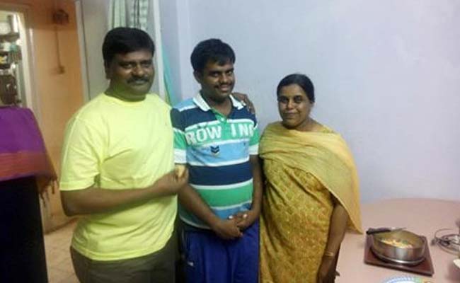 Autistic Teen Goes Missing in Mumbai, Parents Appeal on Facebook