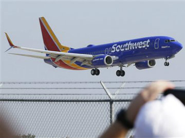 Southwest Looks for Spark From Expansion in Dallas 