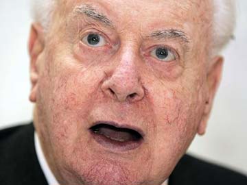 Former Australia Prime Minister Gough Whitlam Dies 