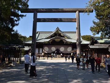 China Angry Over Japan Lawmakers Visiting World War II Shrine