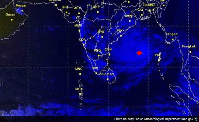 Andhra Pradesh Braces For Cyclone Hudhud, Evacuations Are Planned