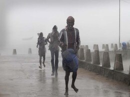 Cyclone Hudhud: Seaside Villagers More Cautious This Time in Odisha Cyclone Hudhud: Seaside Villagers More Cautious This Time in Odisha