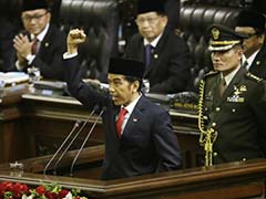 Indonesian President Orders New Cabinet to Get to Work