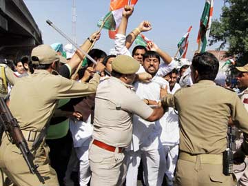 Youth Congress In Jammu Protests Against Ceasefire Violations by Pakistan