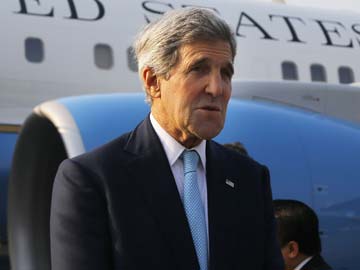 John Kerry in Indonesia Seeking Asian Support Against Islamic State