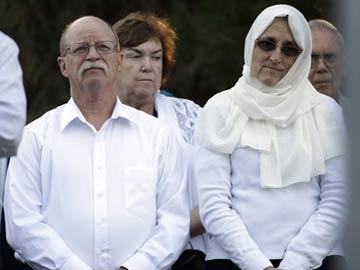 Parents of Islamic State Hostage Intensify Efforts 