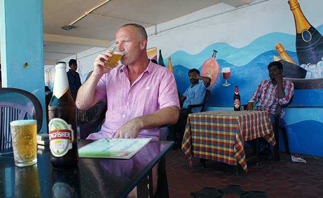 Interim Relief for 312 Bar Owners in Kerala