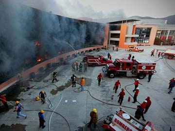 Protesters Burn State Building in Southern Mexico