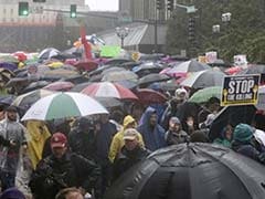 Rain Dampens Police Shooting Protests in Missouri