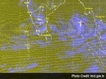 Deep Depression Forms Over Gopalpur as Cyclone Looms Over Odisha Coast