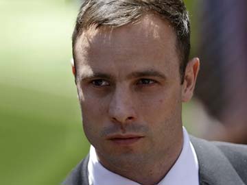 Oscar Pistorius Arrives at Court For Sentencing