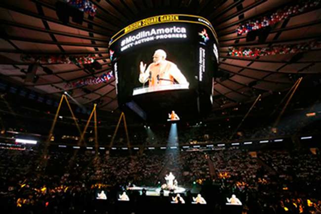 A Sneak Peek Into The Mega 'Howdy, Modi!' Event On Sunday. What's On Show
