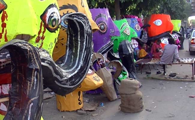 Ravana, a Blessing in Disguise for Effigy-Makers in West Delhi