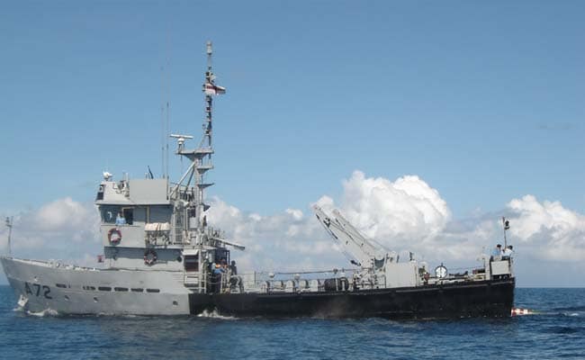 One Dead, Four Missing as Naval Vessel Sinks Off Visakhapatnam Harbour