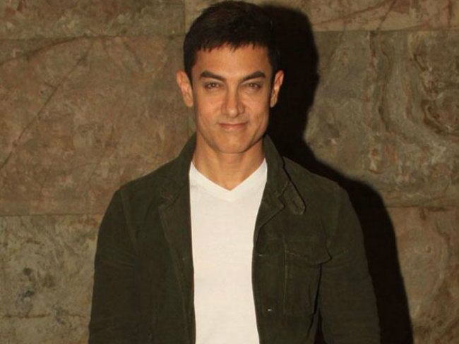 Aamir Khan Praises PM Modi's 'Swachh Bharat' Mission, Encourages Citizens to Participate