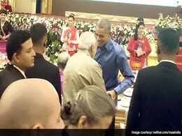 Barack Obama Meets PM Modi; Calls Him a 'Man of Action' Barack Obama Meets PM Modi; Calls Him a 'Man of Action'