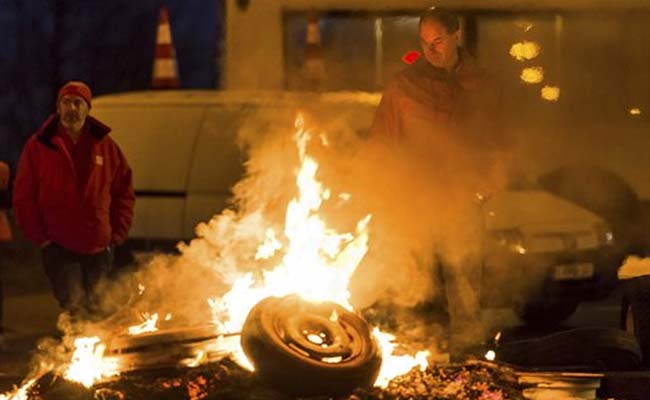 Belgian Strike Paralyzes Antwerp Port 