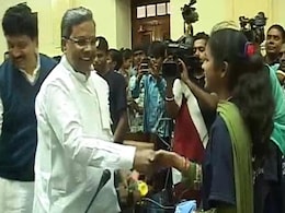 'Mr Chief Minister, Why Aren't Children Safe?' Students Ask Siddaramaiah 'Mr Chief Minister, Why Aren't Children Safe?' Students Ask Siddaramaiah